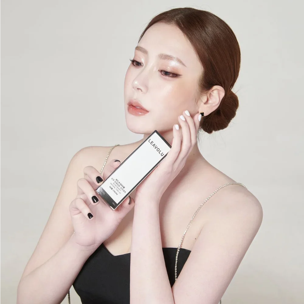 50ml LEAVOLU Glow Skinfit Natural Tone Up BB Cream Concealer Moisturizing Long-Lasting Oil-Control Foundation Korea Cosmetics