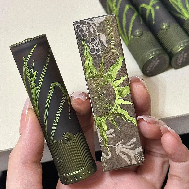 Girlcult Private Label Lipstick Custom Logo Matte Velvet Lip Balm Long Lasting Glossy Shimmer Transparent Lip Gloss