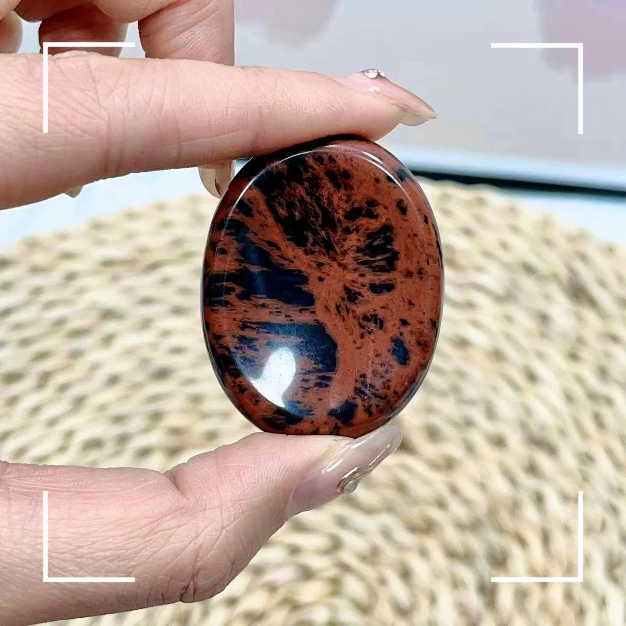 Natural Stone Face Massagers Thumb Forget Worry Stone Decompression Crystal Spiritual Healing Therapy Meditation