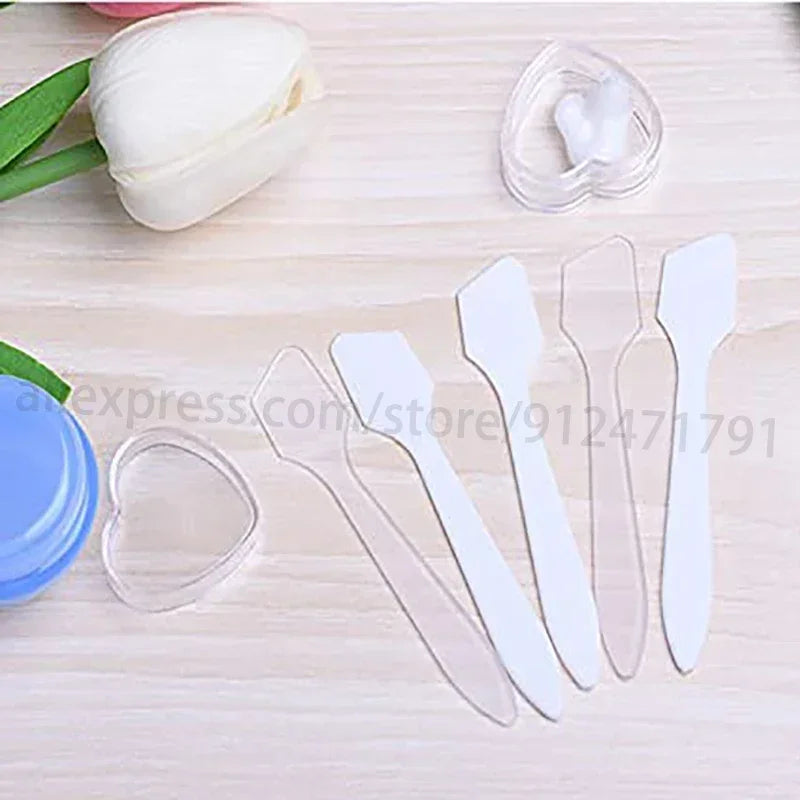 500pcs Plastic Cosmetic Spatulas Scoop Face Cream Mask Mud Mixing Spoon DIY Beauty Tools Eye Facial Makeup Applicator Spoon