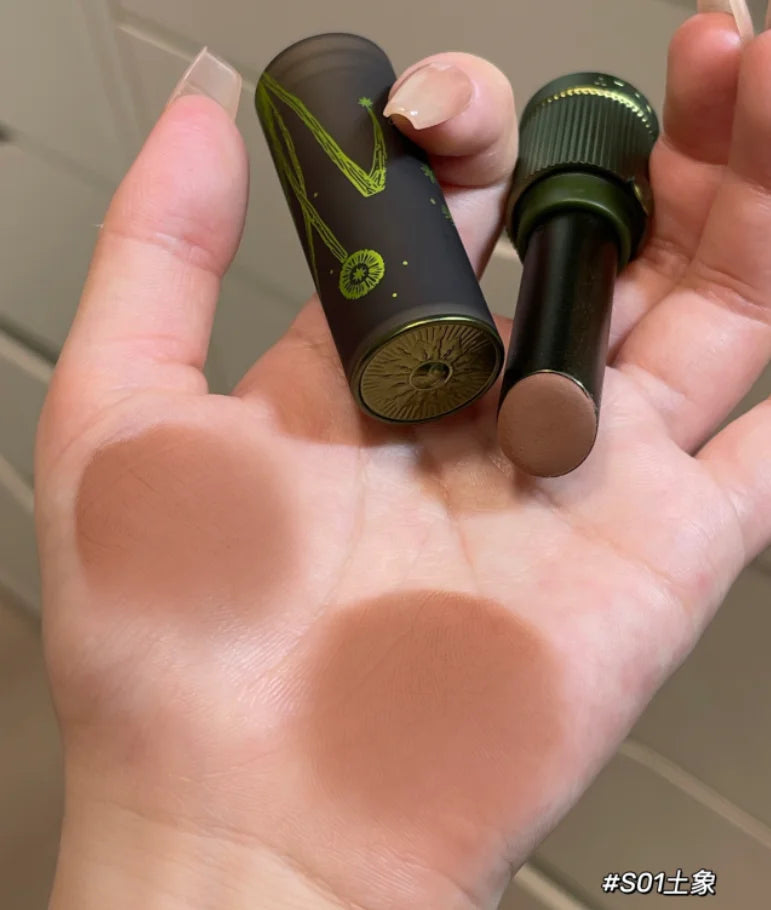 Girlcult Private Label Lipstick Custom Logo Matte Velvet Lip Balm Long Lasting Glossy Shimmer Transparent Lip Gloss